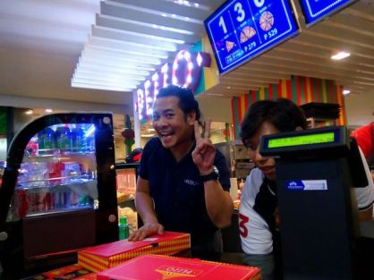 13073218_583605128483627_2088161456_o-001